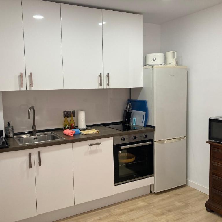 San Patricio 7 Soleado y Cerca del Centro - Apartamento de 2 dormitorios - 3