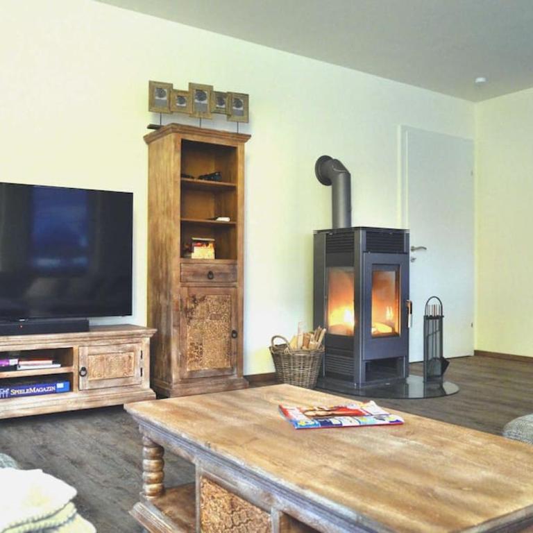 quiet and central Luxury Villa "Juwel " with Sauna in a beautiful valley - Villa - 16