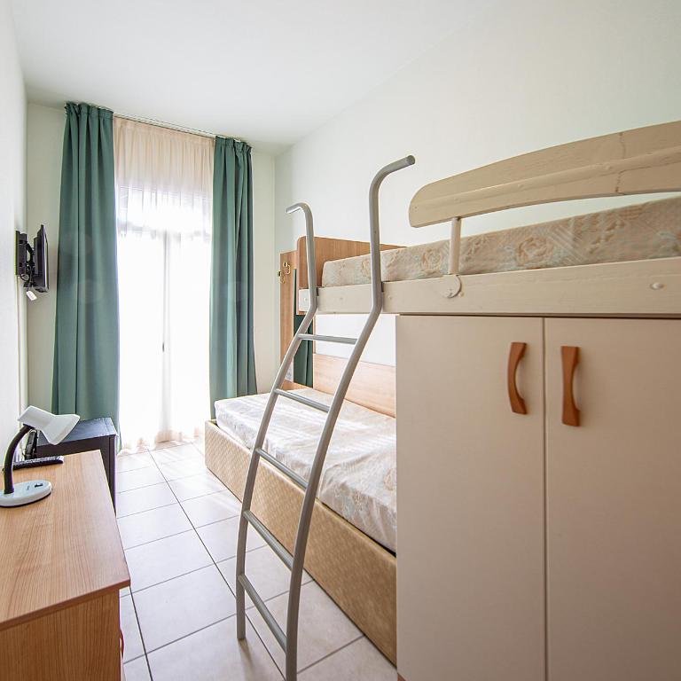 Hotel Ginevra - Camera Familiare - 3
