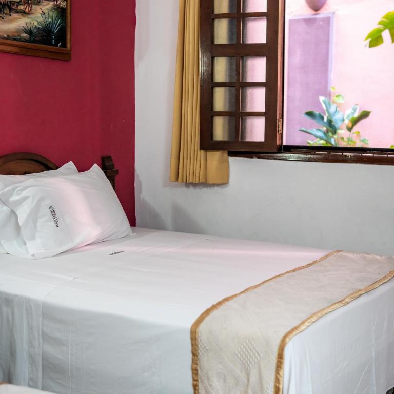 Hotel Santa Lucía - Standard Twin Room - 4
