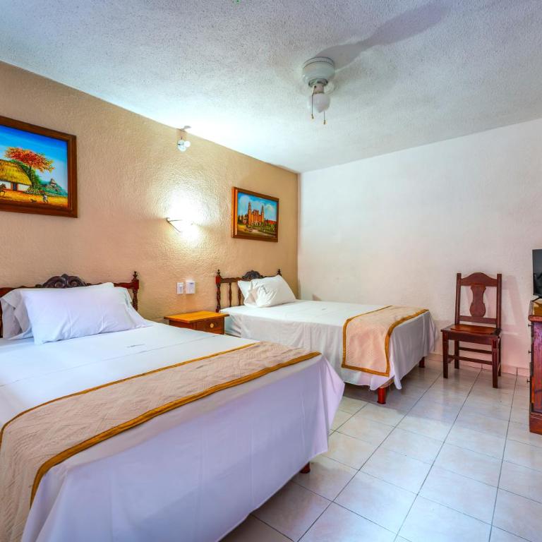 Hotel Santa Lucía - Double Room - 3