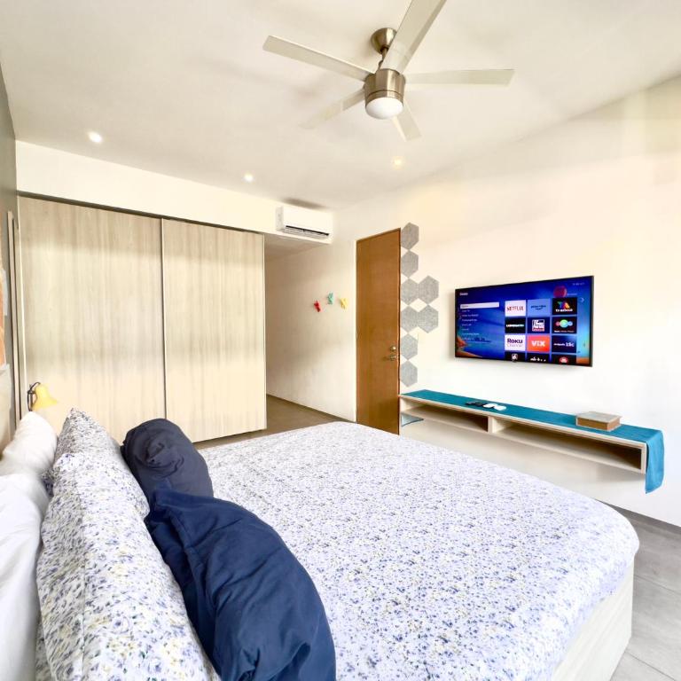 The City Condos by Menesse - Business Double Room with Gym Access - 3