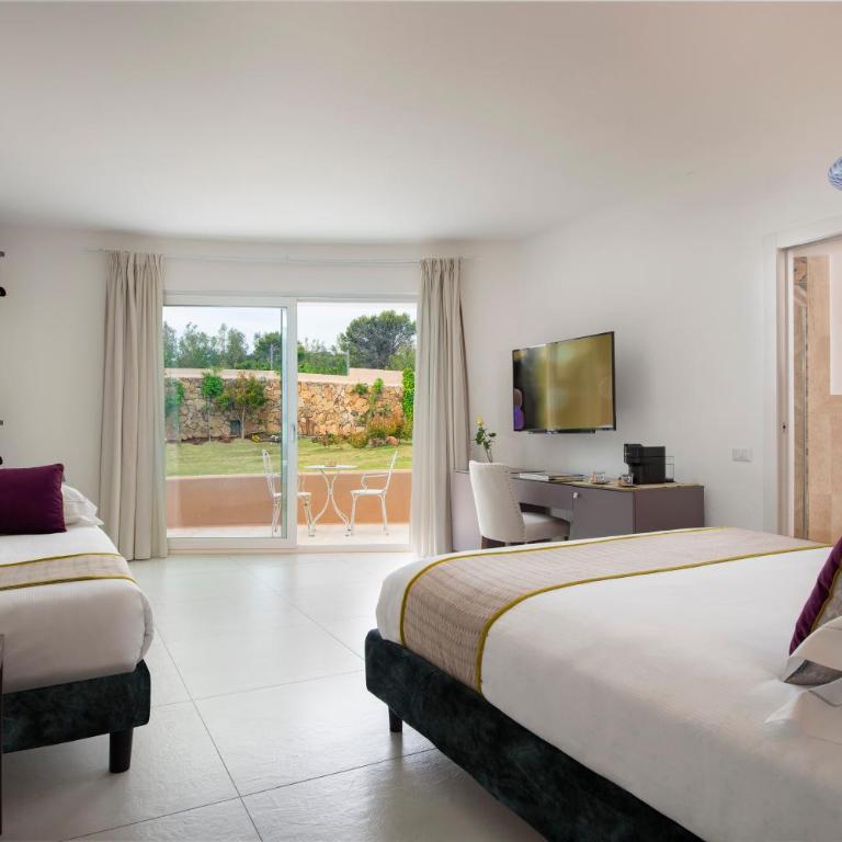 Villa Escargot Luxury in Costa Rei Beach - Camera King con Vista Piscina - 1
