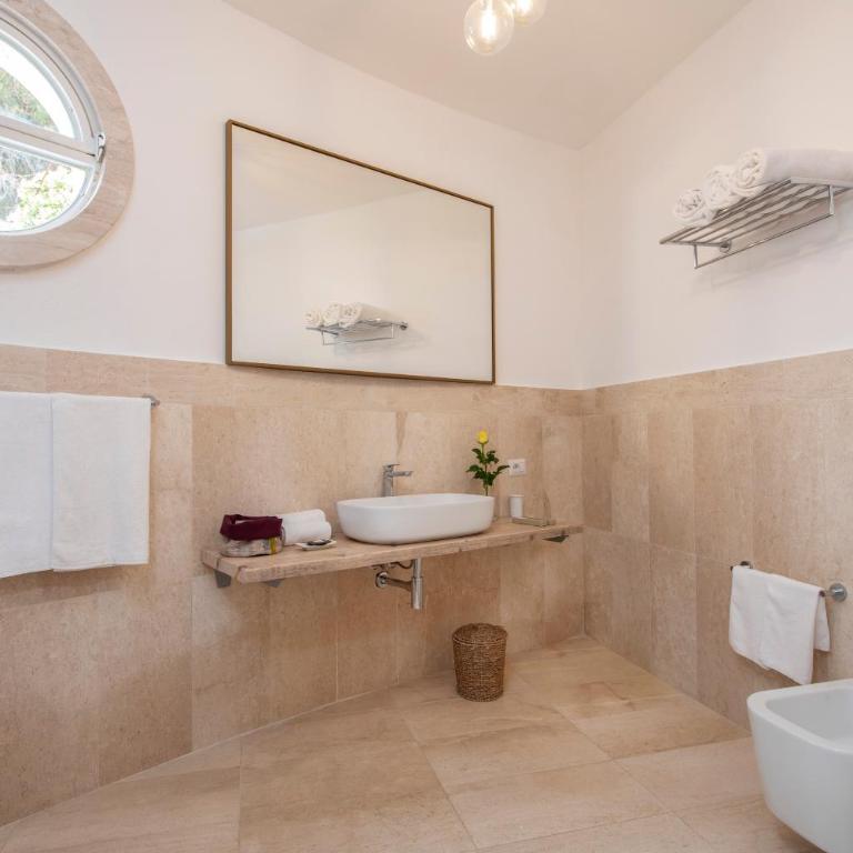 Villa Escargot Luxury in Costa Rei Beach - Camera King con Vista Piscina - 3