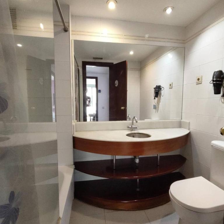 Sagrada Familia Apartment 265 - Four Bedroom Apartment - 18
