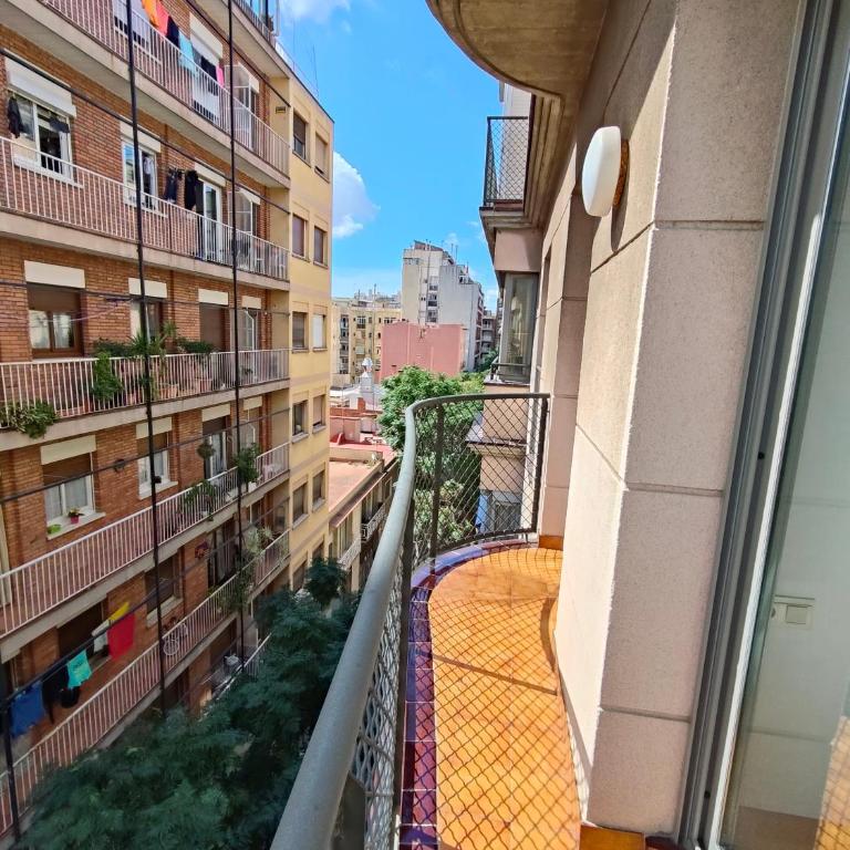 Sagrada Familia Apartment 265 - Four Bedroom Apartment - 10