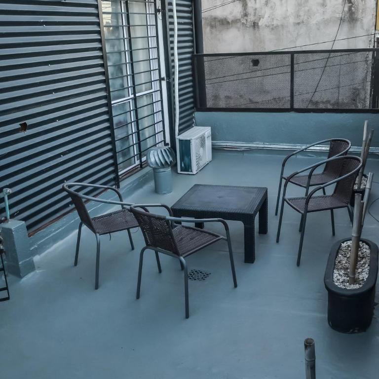 Amplio Dpto s/Av Rafael Nuñez - cerro de las rosas - Apartamento de 2 dormitorios - 20