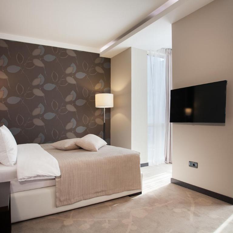 Hotel Constantine the Great - Superior Dvokrevetna Soba sa Bračnim Krevetom - 6