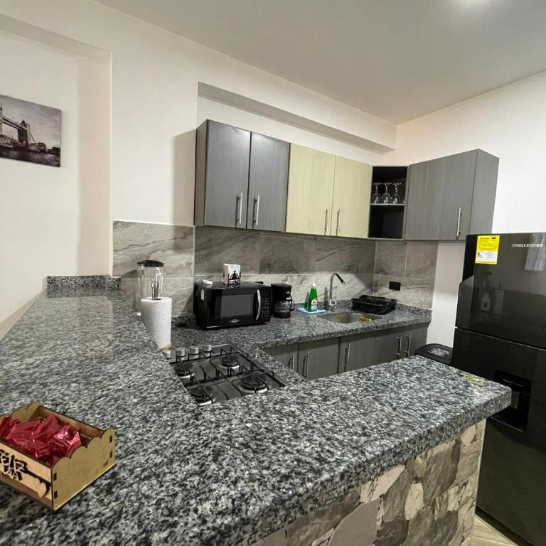 Moderno apto familiar piso 2 - Apartamento de 3 dormitorios - 15