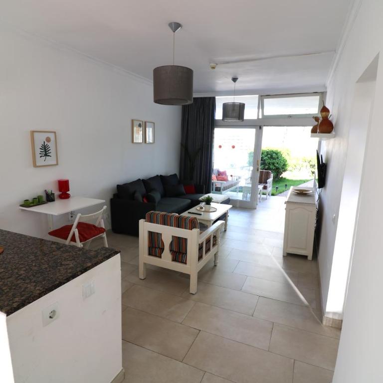 Amplio Bungalow con Piscina climatizada cerca del Yumbo y a pasos de Playa del Inglés - Two-Bedroom House - 15
