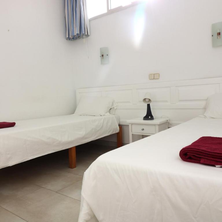 Amplio Bungalow con Piscina climatizada cerca del Yumbo y a pasos de Playa del Inglés - Two-Bedroom House - 24