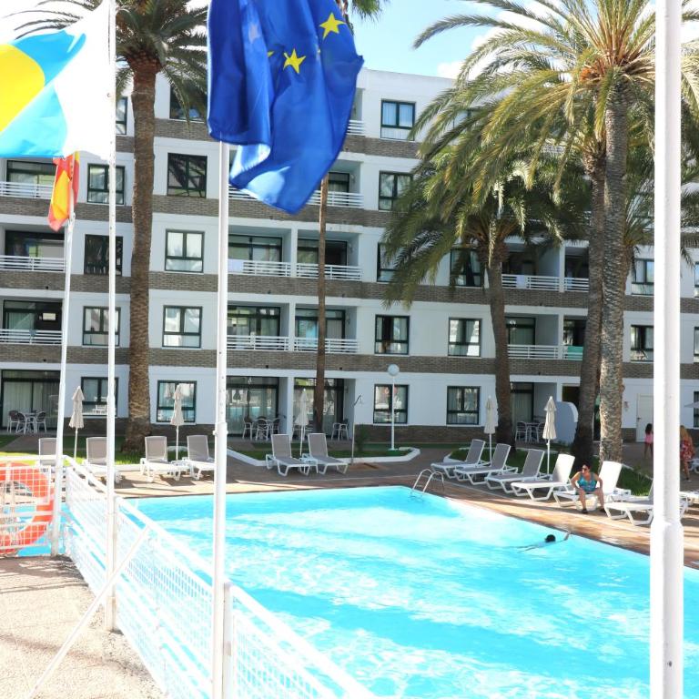 Amplio Bungalow con Piscina climatizada cerca del Yumbo y a pasos de Playa del Inglés - Two-Bedroom House - 37