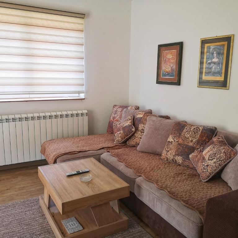 Iznad Oblaka Apartman 8 - One-Bedroom Apartment - 14