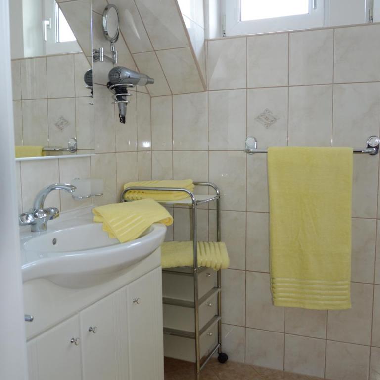 Haus Thon - Apartment mit 3 Schlafzimmern und Balkon - 25