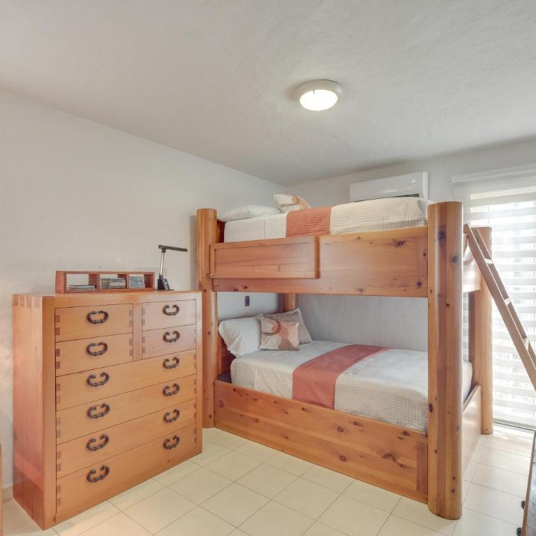 Puerto Vallarta Hideaway w/ Balcony & Pool! - Apartamento - 17