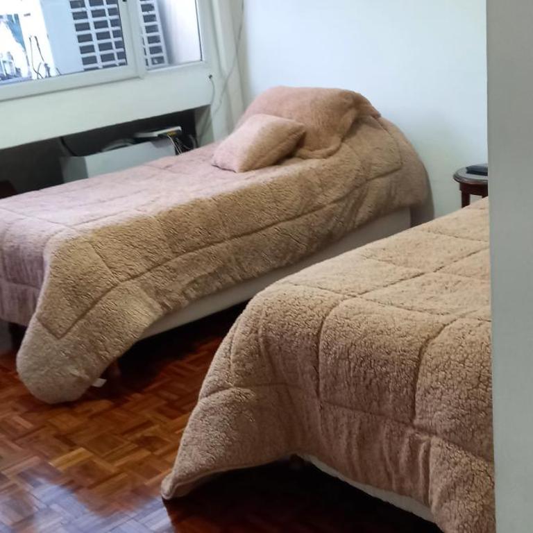 DEPARTAMENTO CALLE SARMIENTO Fte PASEO LA PLAZA - Apartamento de 1 dormitorio - 16