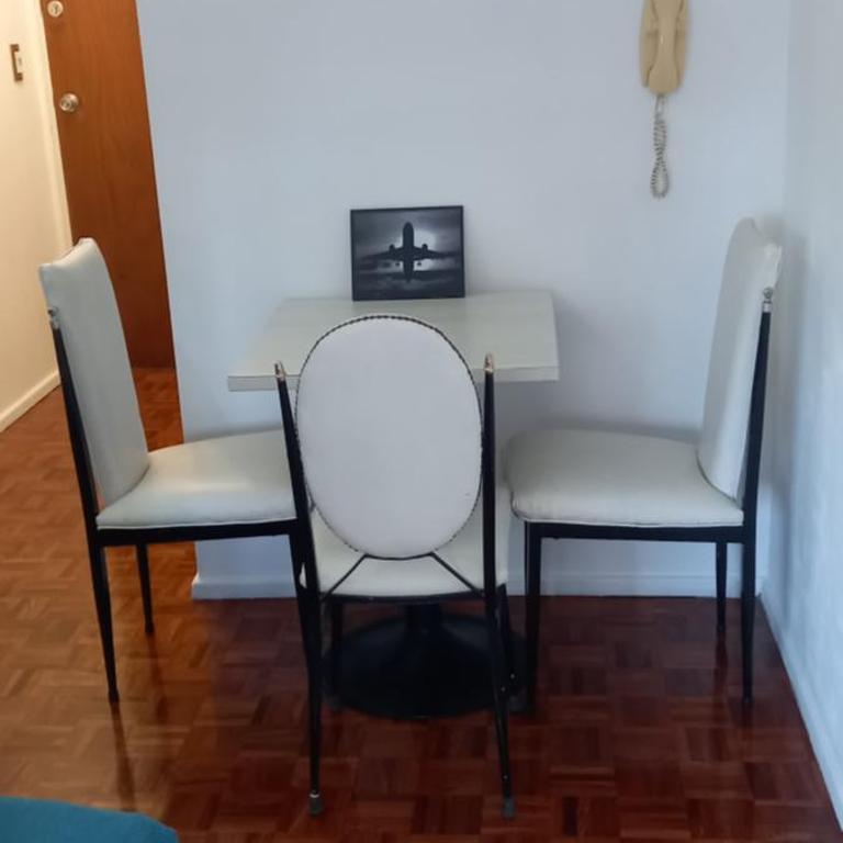 DEPARTAMENTO CALLE SARMIENTO Fte PASEO LA PLAZA - Apartamento de 1 dormitorio - 15