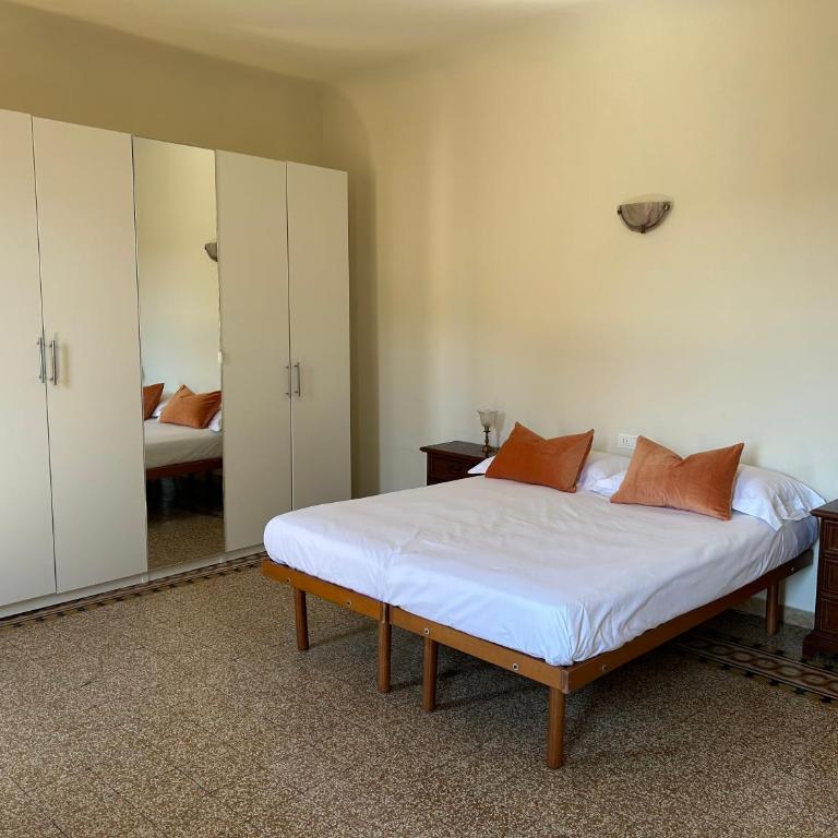 Apartment Dalla Mirella - Three-Bedroom Apartment - 1