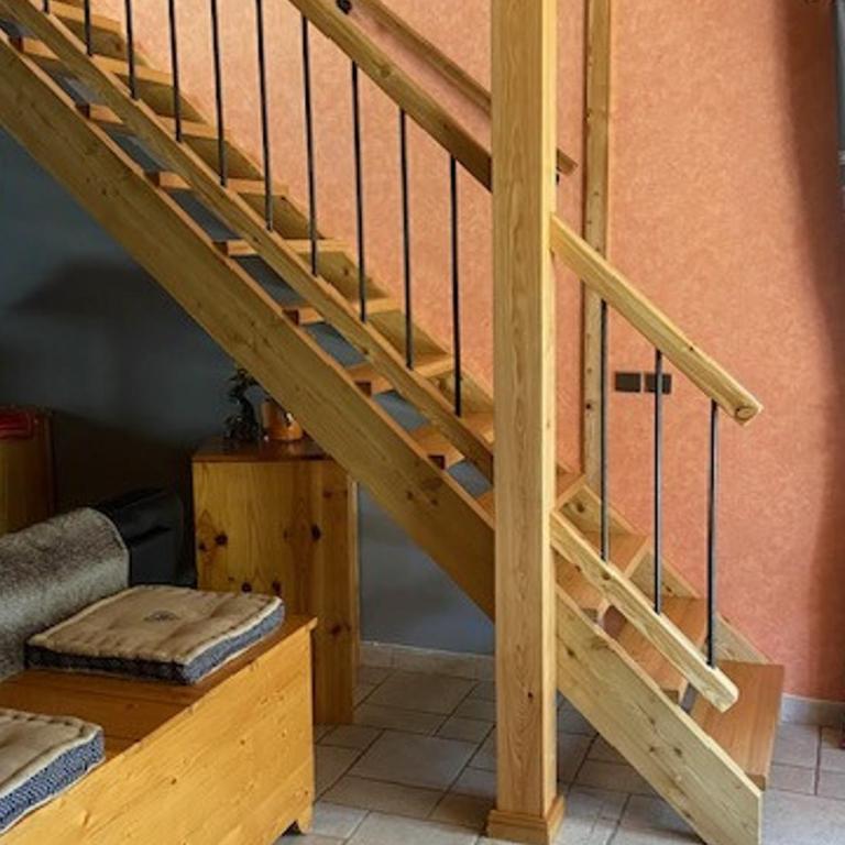 Chalet spacieux 8 pers, 3 chambres, cheminée, Wi-Fi, BBQ - FR-1-762-1 - Chalet - 3