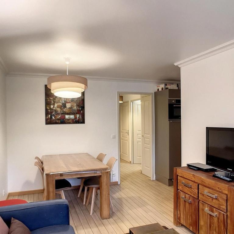 Cocon cosy de 40m², 2 chambres, balcon, pour 5 pers aux Menuires - Appartement 2 Chambres - 14