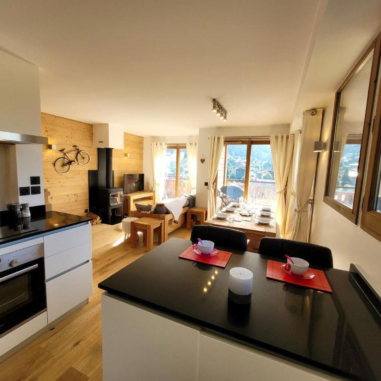 Appartement lumineux pour 6 pers. avec vue et parking - FR-1-598-155 - Appartamento - 2