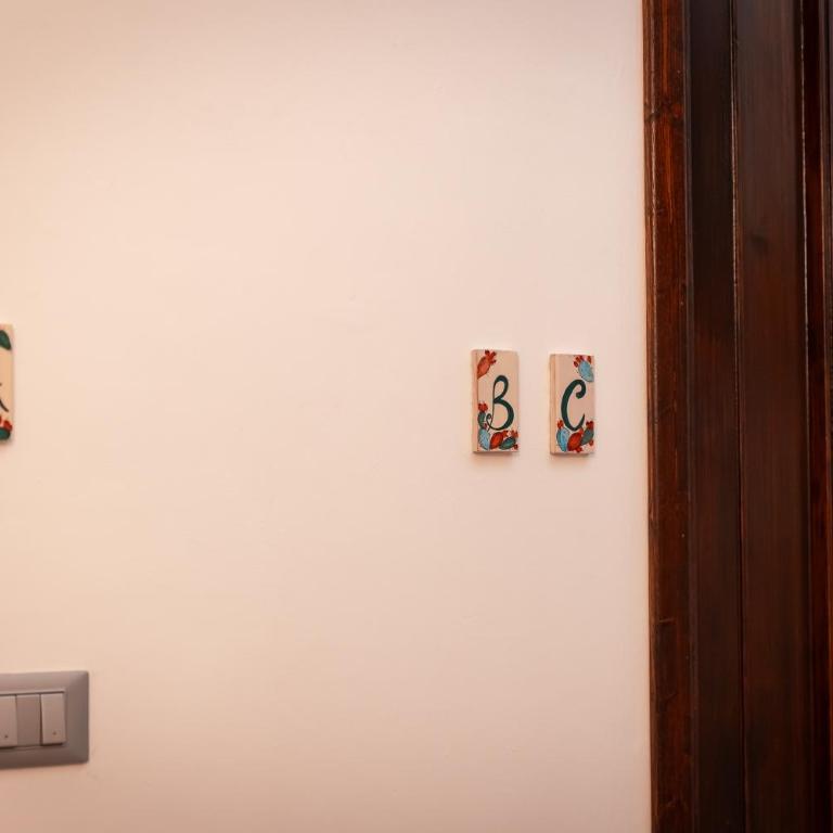 Versi Lilibetani - One-Bedroom Apartment - 9