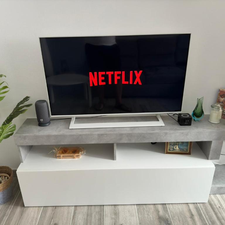 Casa di Afi, lago maggiore 5 min Perfect For 4 - Kitchen - Parking - Netflix - Appartamento con 1 Camera da Letto - 9