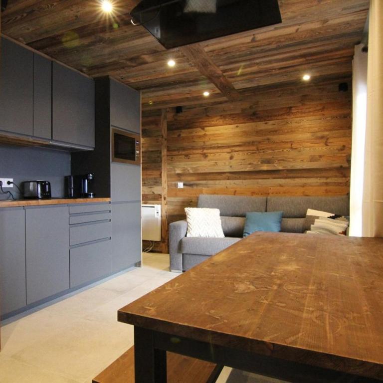 Appartement spacieux 3 pièces avec grande terrasse au cœur de l'Alpe d'Huez, parking et casier à skis inclus - Apartment mit 1 Schlafzimmer - 5