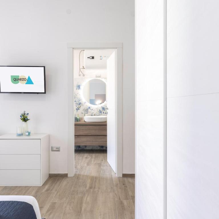 Quarzo Modern Rooms - Camera Matrimoniale con Bagno Privato - 20