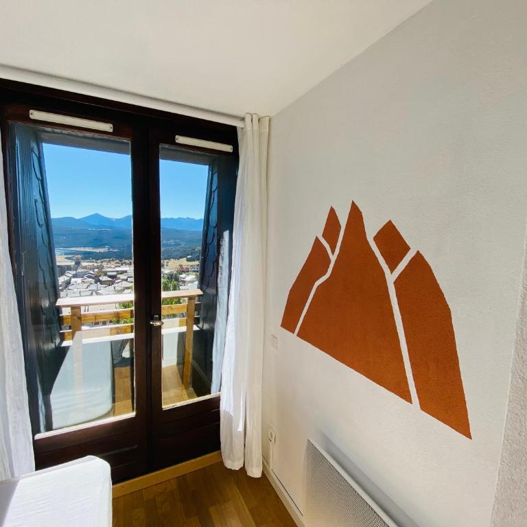 Appartement cosy proche des pistes avec vue - Apartamento de 1 dormitorio - 1
