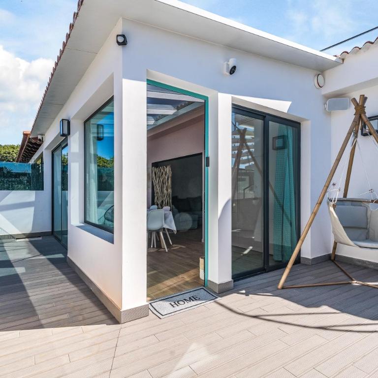 La Casa Blanca a smart and sunny,3 bedrooms house - Three-Bedroom Villa - 23