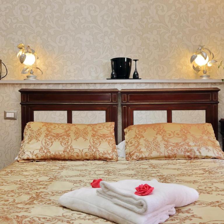 Domus Monamì Luxury Suites - Camera Matrimoniale/Doppia con Letti Singoli con Vista Giardino - 4