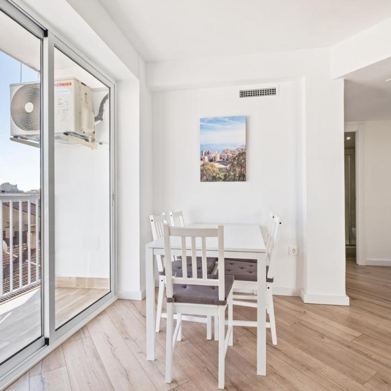 Armengual Malaga Center - Apartamento de 3 dormitorios - 6
