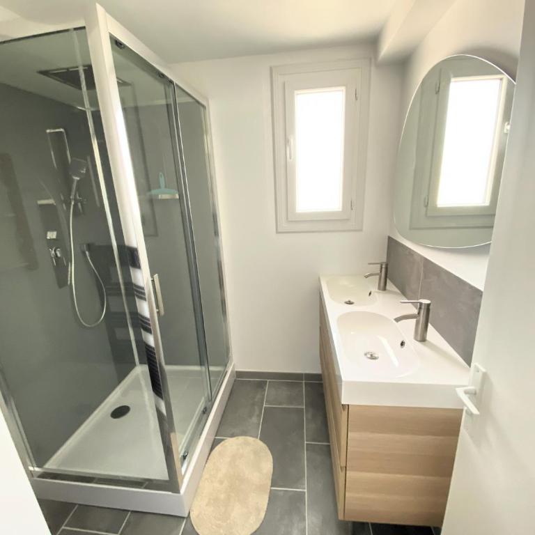 T5 rénové à 4 min de la plage - Appartement - 16