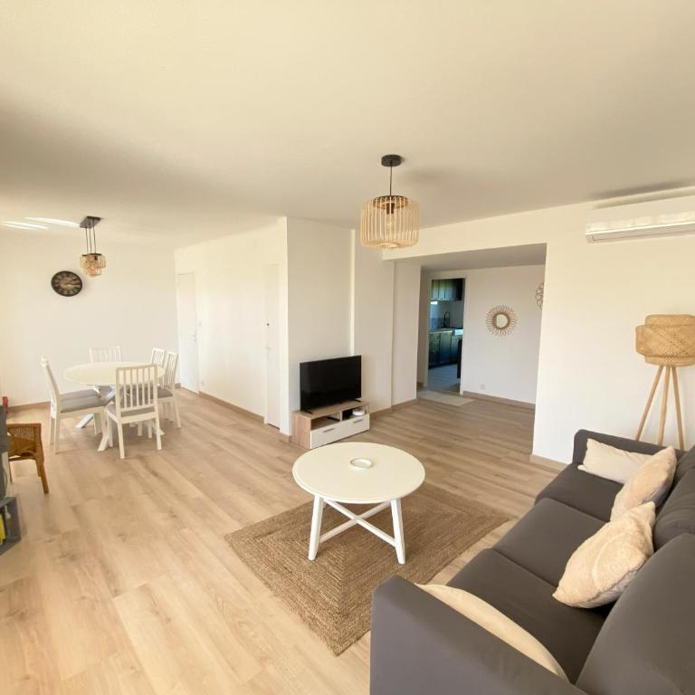 T5 rénové à 4 min de la plage - Appartement - 5