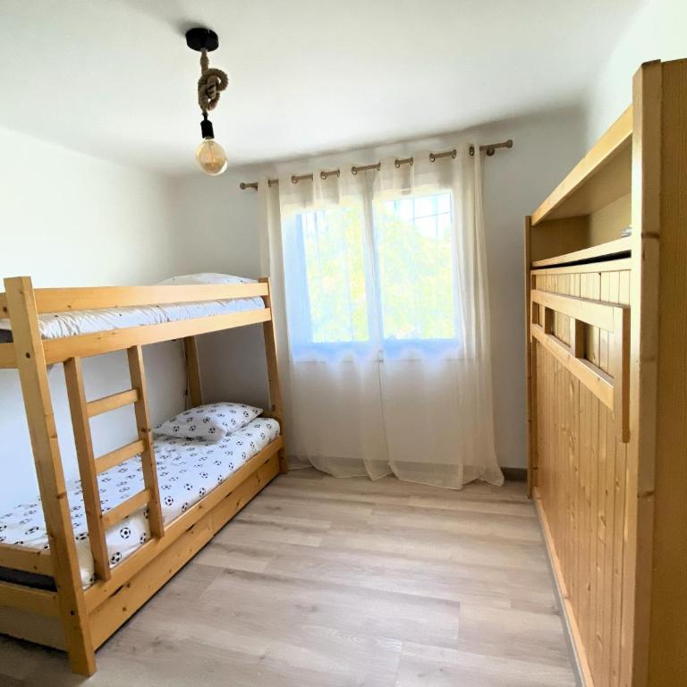 T5 rénové à 4 min de la plage - Appartement - 13