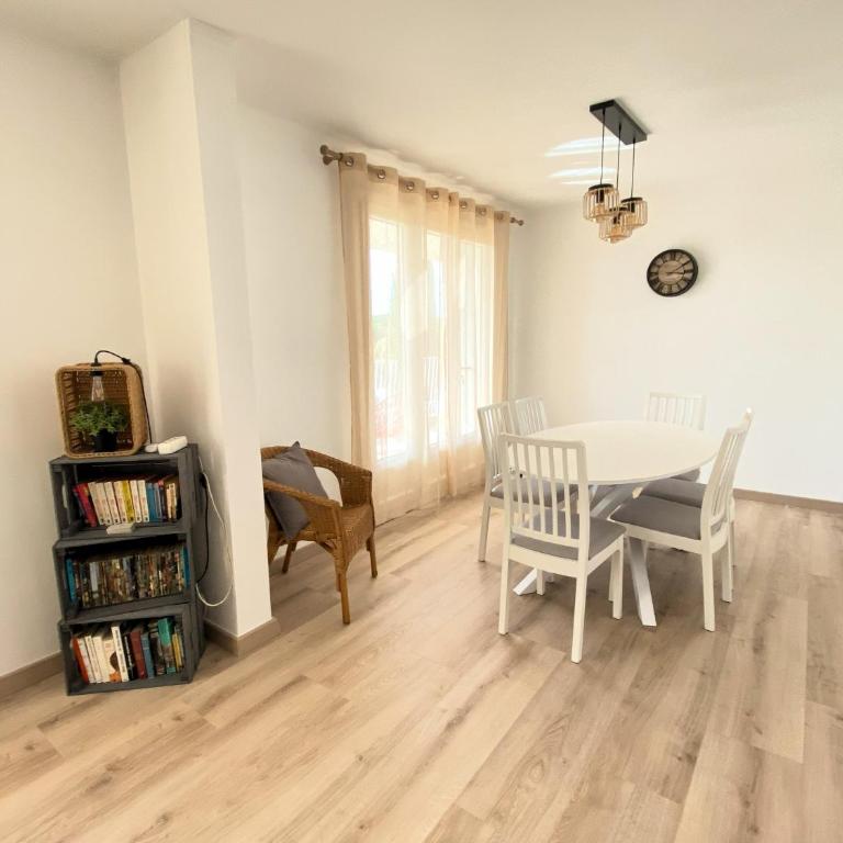 T5 rénové à 4 min de la plage - Appartement - 6
