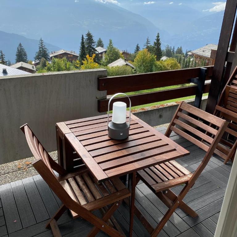 Magnifique studio à Anzère avec vue sur les montagnes - Apartment mit 2 Schlafzimmern - 16