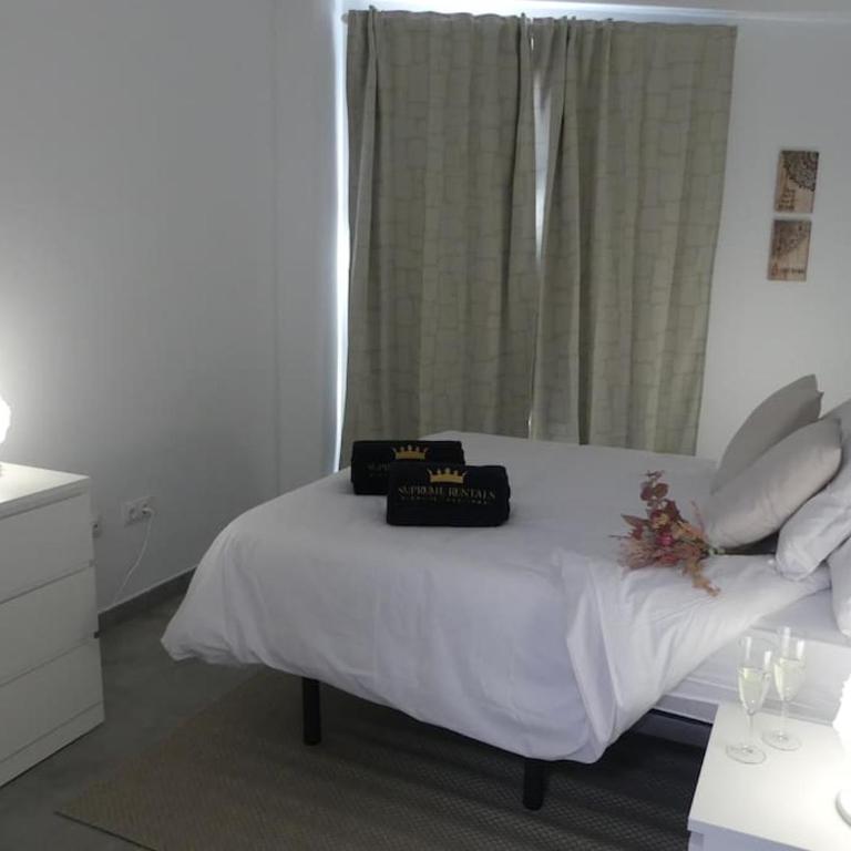 19 Piso céntrico, nuevo y bien equipado en La Trinidad - Apartamento de 1 dormitorio - 20