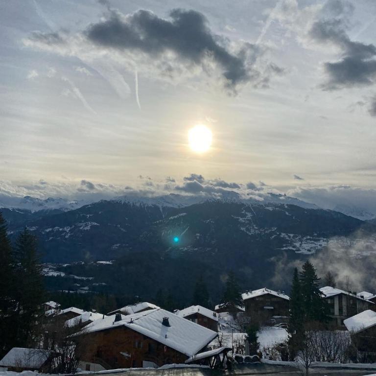 Magnifique studio à Anzère avec vue sur les montagnes - Apartment mit 2 Schlafzimmern - 18