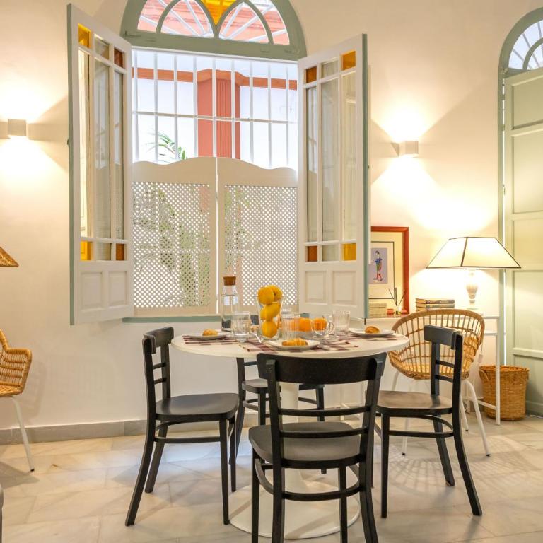 Ohliving Salvador Square - Two-Bedroom Apartment - 7