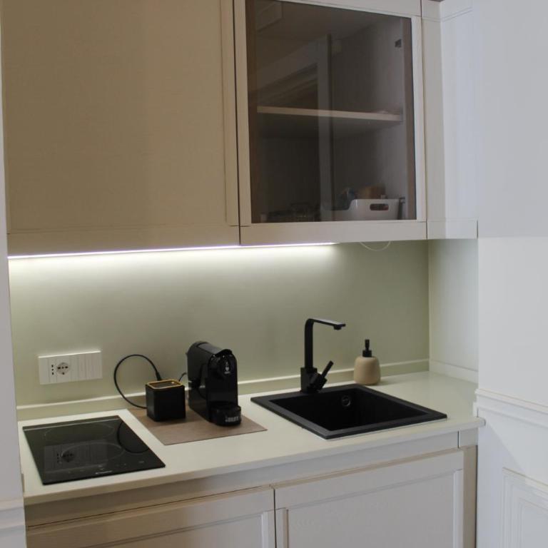 Maccus Suite - Camera Matrimoniale con Bagno Privato - 6