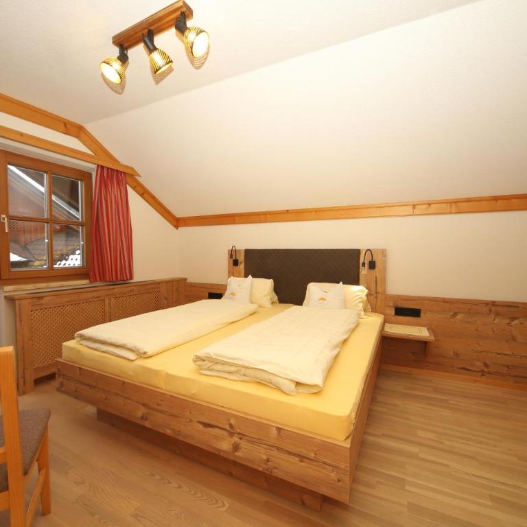 Linarhof Apartment Urlaub am Bio Bauernhof - Apartment mit 1 Schlafzimmer - 1
