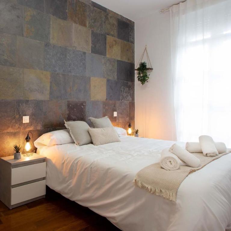 Impresionante piso Centro histórico & Plaza Mercado - Apartamento de 2 dormitorios - 2