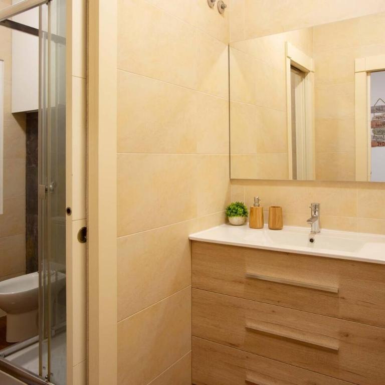 Impresionante piso Centro histórico & Plaza Mercado - Apartamento de 2 dormitorios - 6