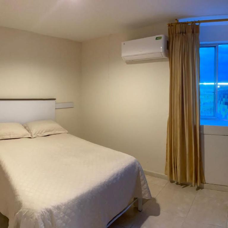 Valledupar I amplio y comodo apartamento cerca a todo y en zona segura de la ciudad - Apartamento de 2 dormitorios - 6