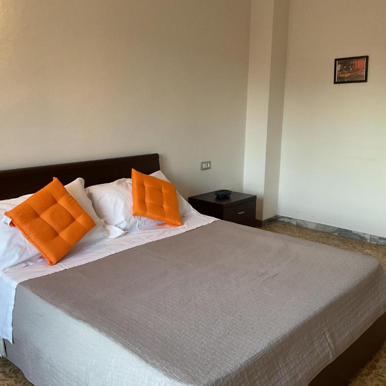 Monn - One-Bedroom Apartment - 4