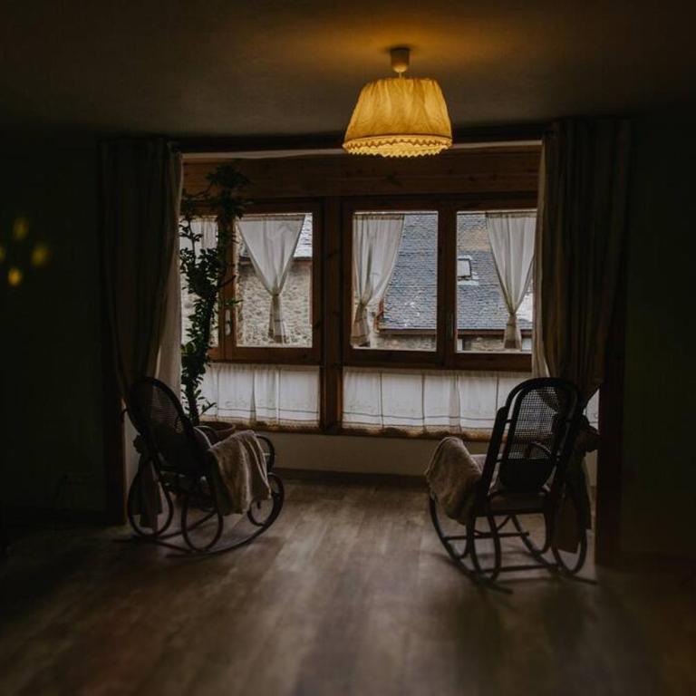 Casa Rural Valle de Tena - Habitación Doble Deluxe con cama supletoria - 12