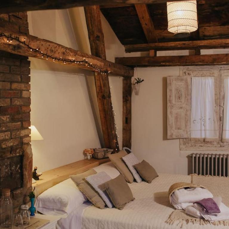Casa Rural Valle de Tena - Habitación Deluxe (2 adultos + 1 niño) - 4