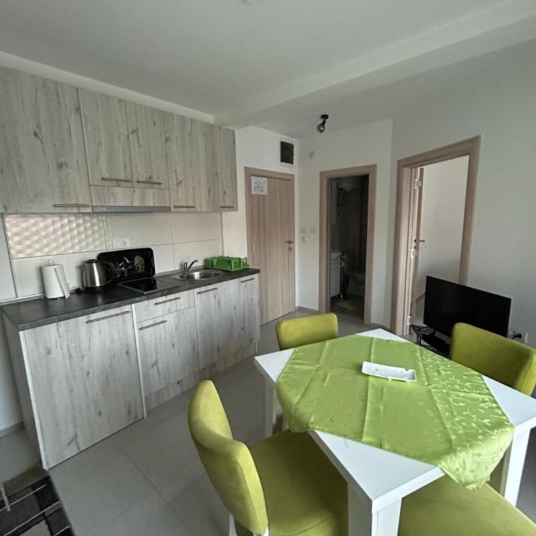 Villa Ronić - Deluxe Apartment - 4